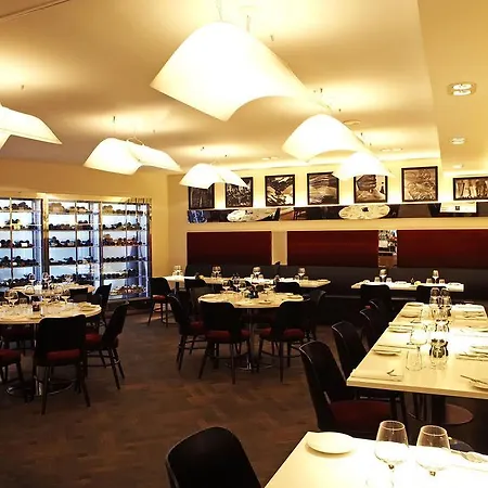 Hotel Ferdinand - Bar - Restaurant 4*