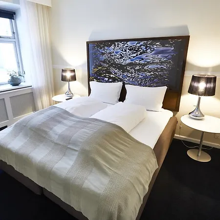 Hotel Ferdinand - Bar - Restaurant