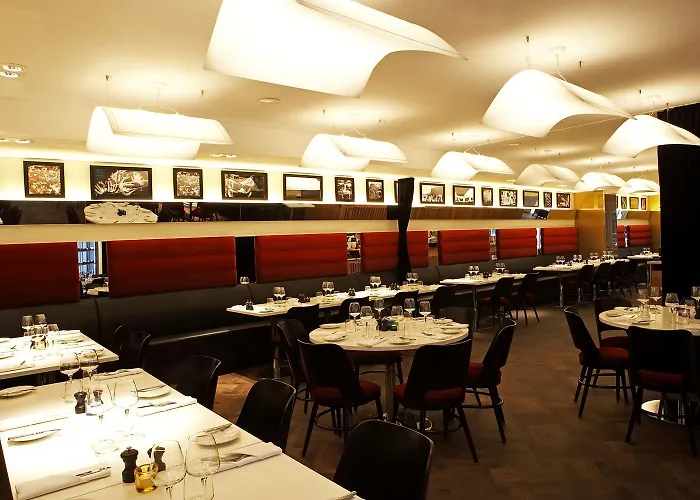 Hotel Ferdinand - Bar - Restaurant